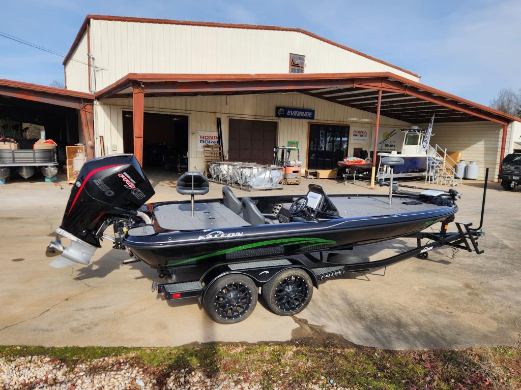 boat dealer lenoir nc